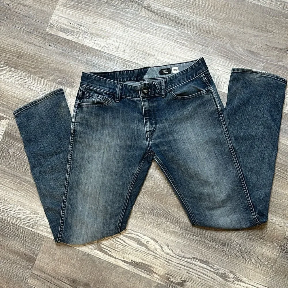 VOLCOM• vorta form• slim form• men’s size 30• indigo blue distressed (1532)